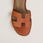 Hermès Santorini sandal - Image 2